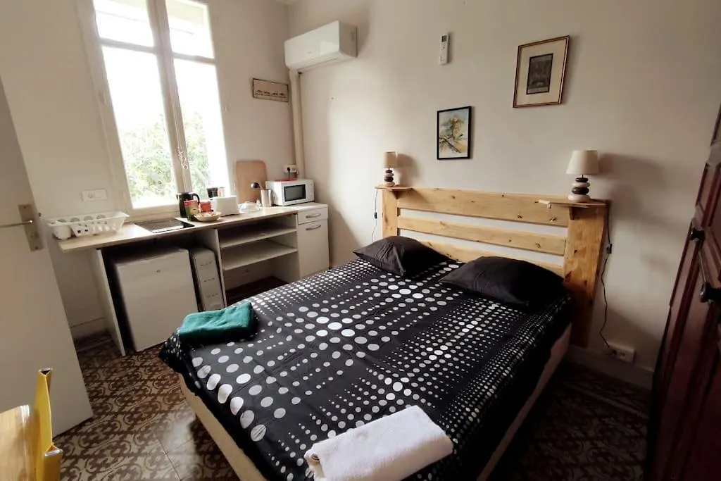 Appartement Le Jasmin Airconditioned Studio With Swimming Pool à Marseille